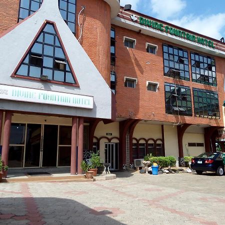 Divine Fountain Hotel Ajao Estate Lagos Exteriér fotografie